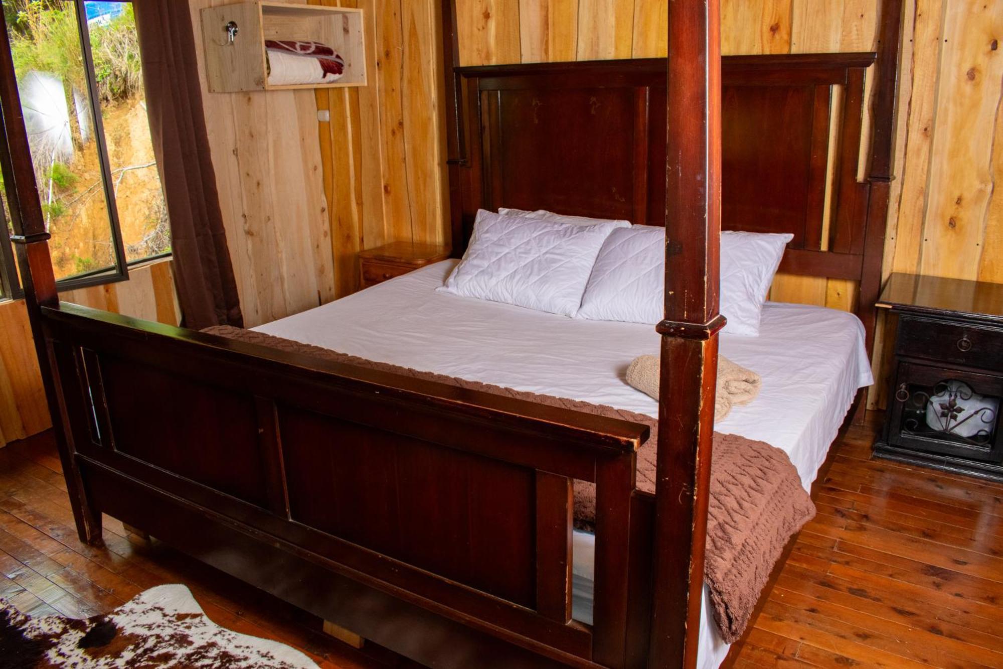 Chalet Ave Del Paraiso Cartago